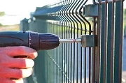 Как определить, насколько качественно построен забор Как определить, насколько качественно построен забор